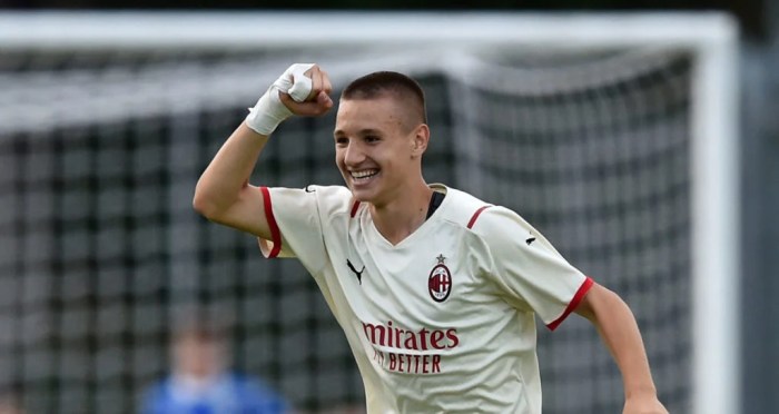 Aksi Memukau Francesco: Menanti Rekor di Milan vs Club Brugge